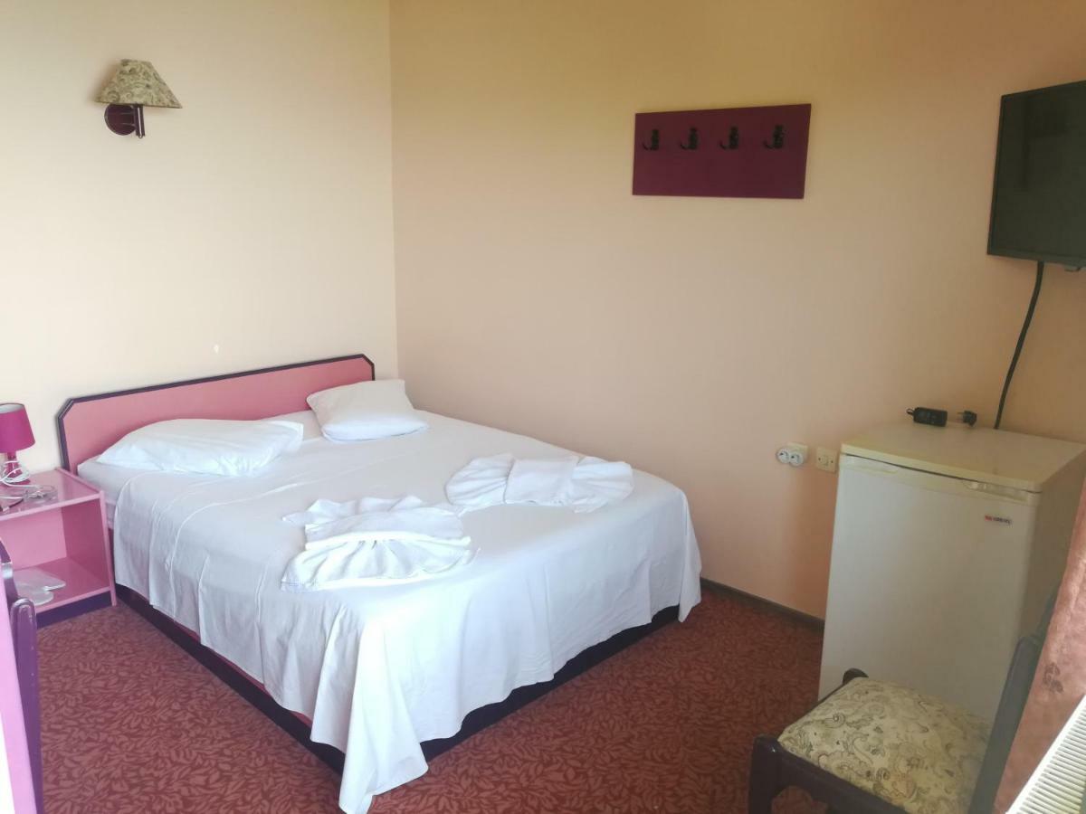 Teras Motel Fokaja Zewnętrze zdjęcie