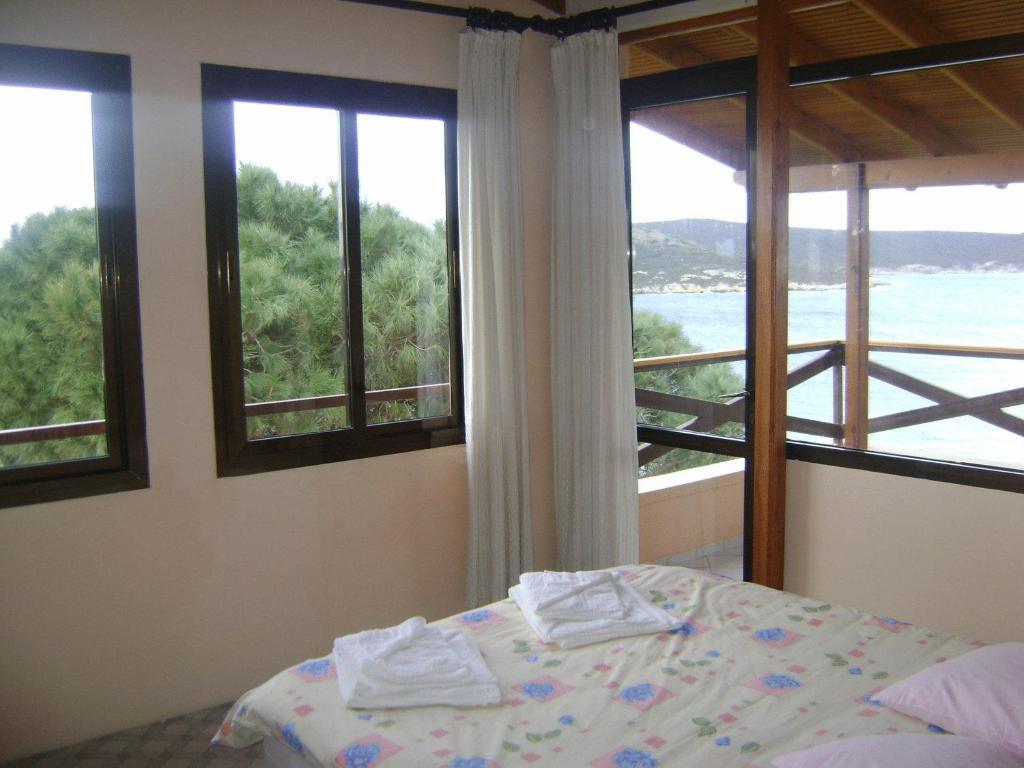 Teras Motel Fokaja Zewnętrze zdjęcie